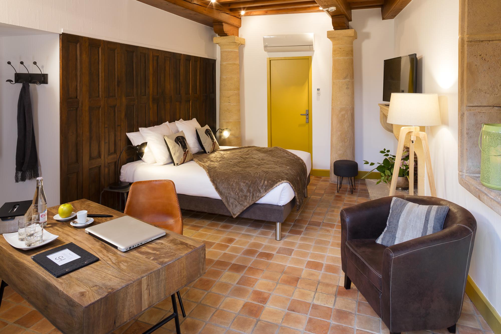 Contact Hotels Le Savigny & Spa Blace Екстер'єр фото