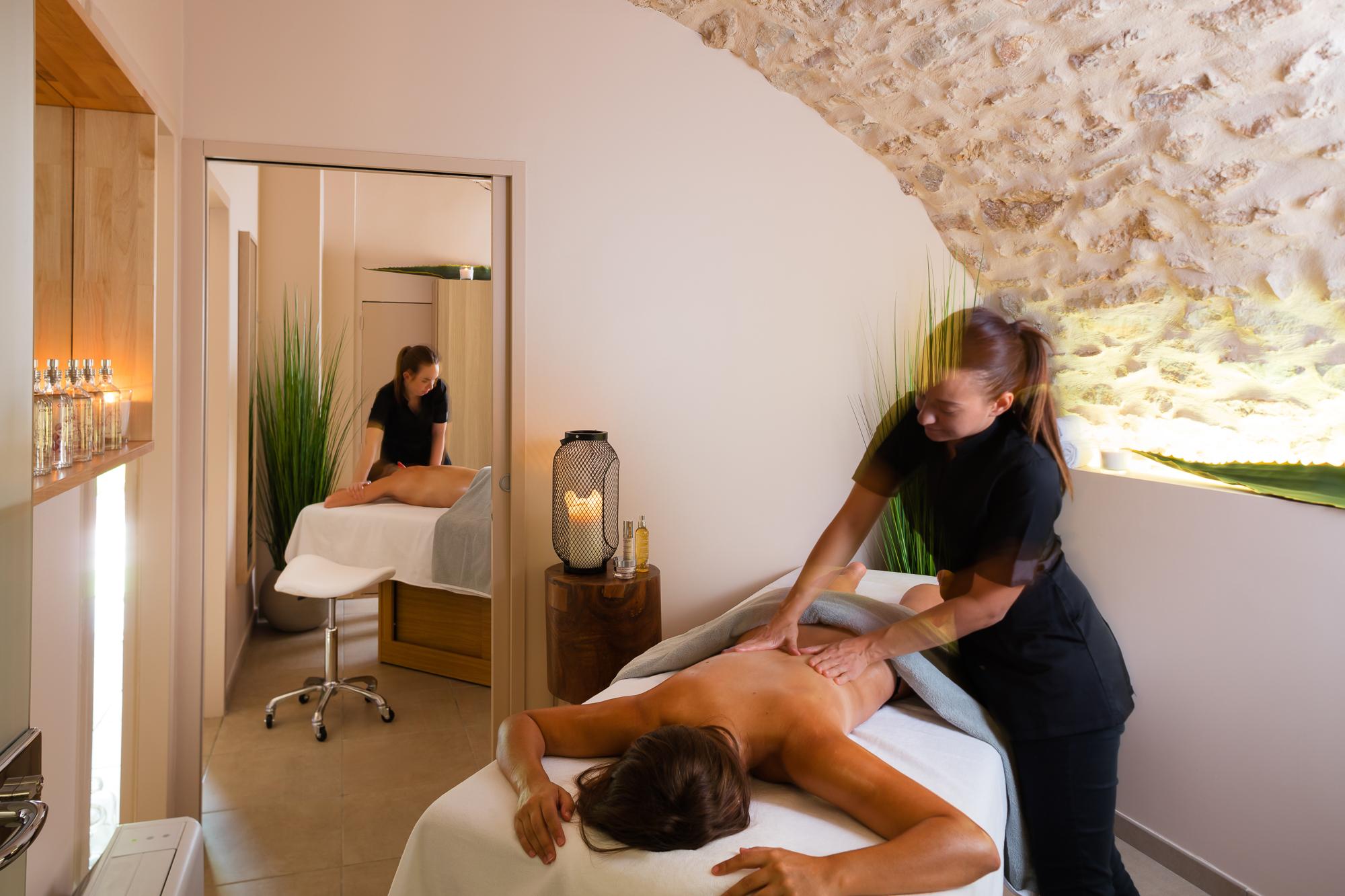 Contact Hotels Le Savigny & Spa Blace Екстер'єр фото