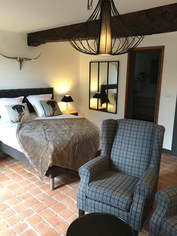 Contact Hotels Le Savigny & Spa Blace Екстер'єр фото