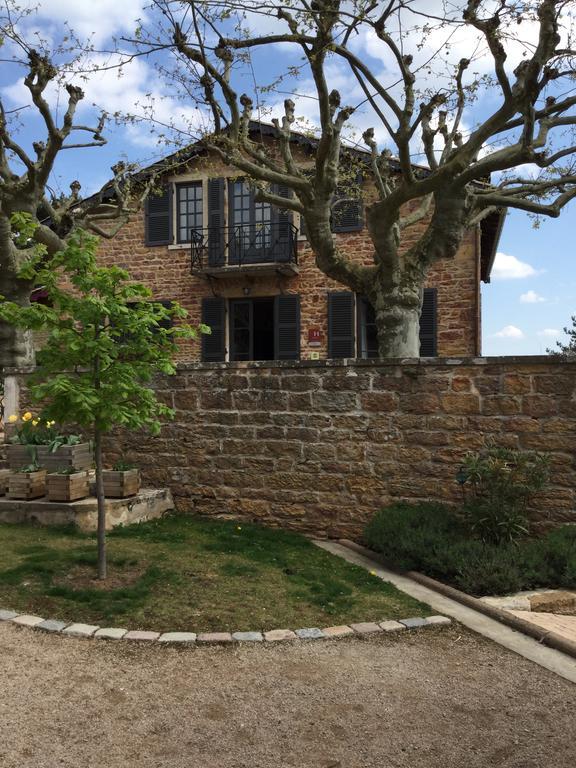 Contact Hotels Le Savigny & Spa Blace Екстер'єр фото